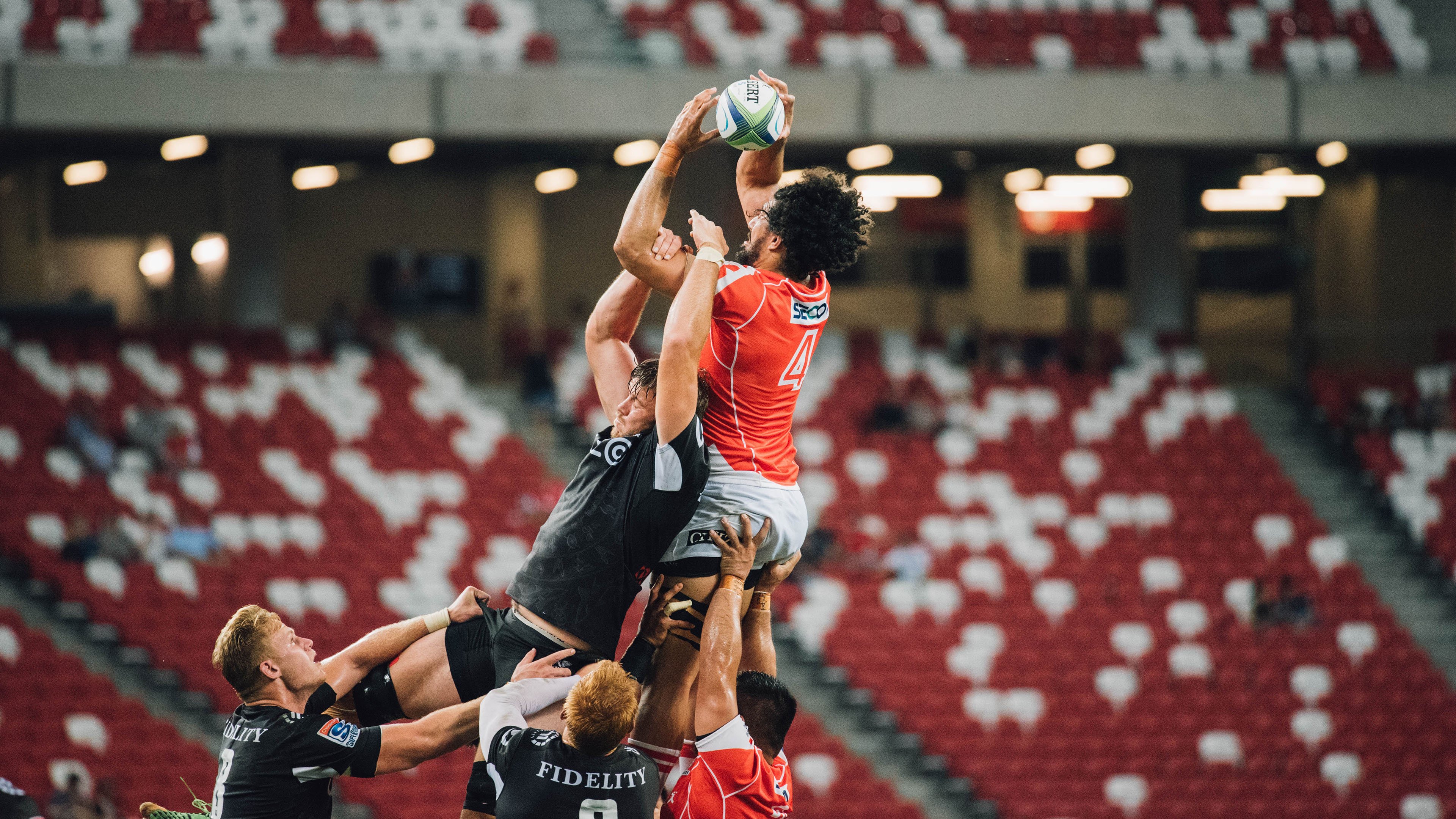 JackeyLove重要时刻表现优异,加拿大队带队取胜!赛场气氛高涨